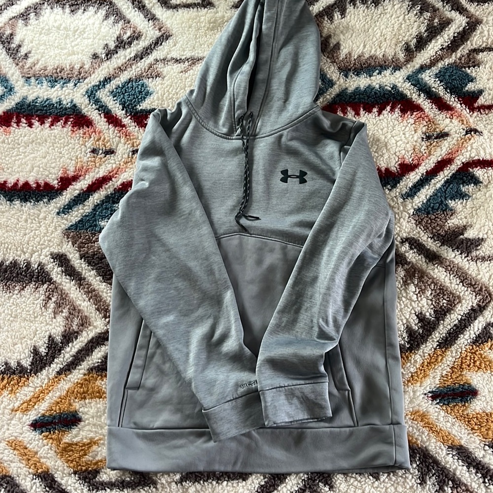 Under Armour Coldgear hoodie